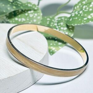 Vintage MONET Gold and Swirled Cream Enamel Bangle Bracelet